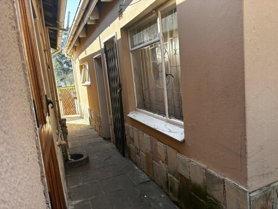 3 Bedroom Property for Sale in Zwelitsha Zone 1 Eastern Cape